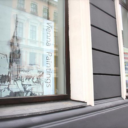 Designappartement Vienna Paintings Екстериор снимка